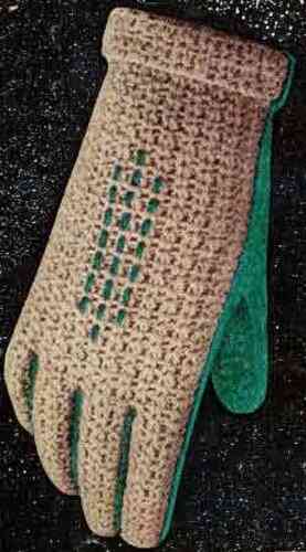 Women S Two Tone Crocheted Gloves Gloves To Crochet Pattern Crochet Patterns Download Crochet Patterns Gloves