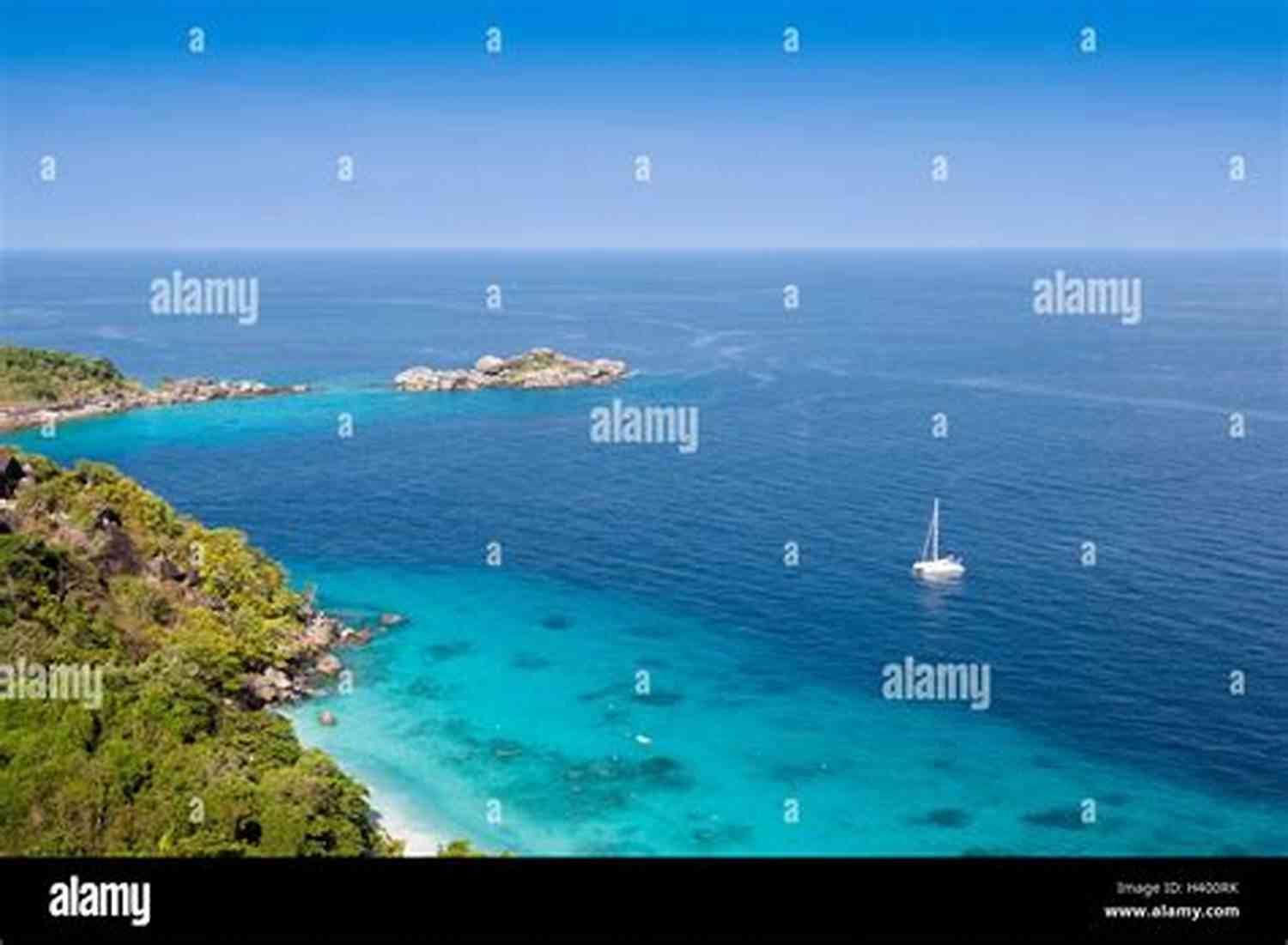 Island Hopping In The Caribbean: Scenic View Of Multiple Tropical Islands Surrounded By Turquoise Waters. The Trip Of A Lifetime (Caribbean 5)