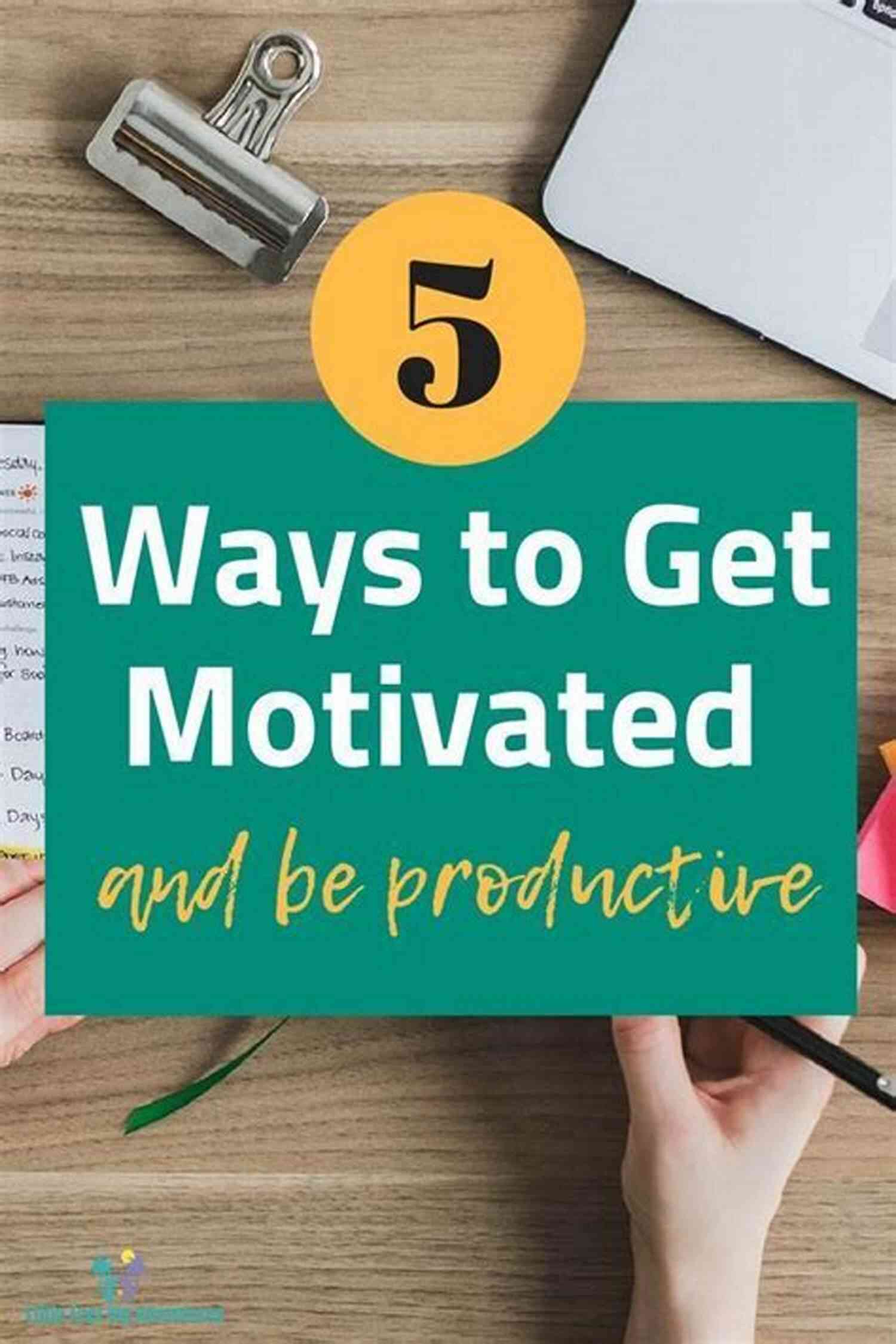 Motivational Quotes Motivaton: How To Stay Motivated And Win Over Life S Struggles: Motavation Skills